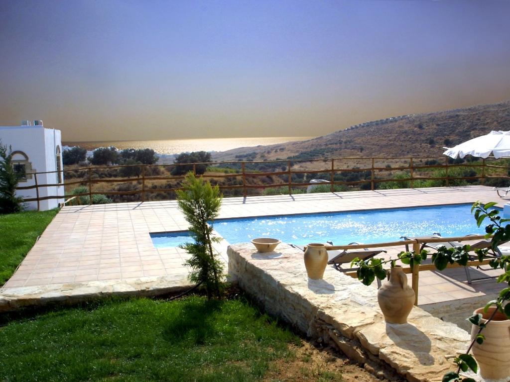 Villa Phaestias Каламаки Екстериор снимка