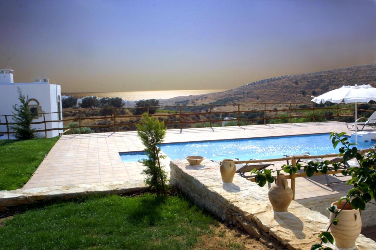 Villa Phaestias Каламаки Екстериор снимка